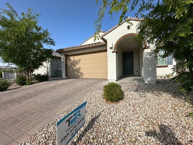 Photo - 5708 N 88th Ave