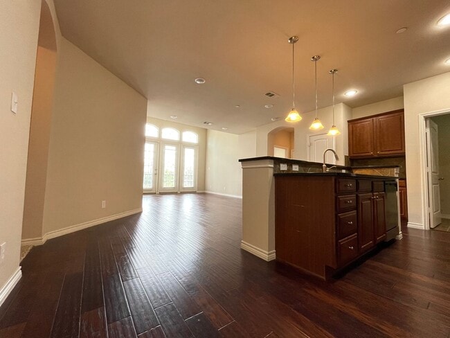 Photo - Westview Condo's Unit 1320