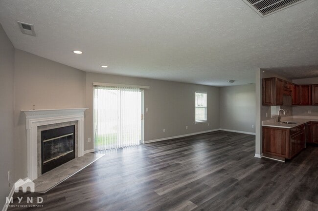Photo - 6822 Bluestem Ct