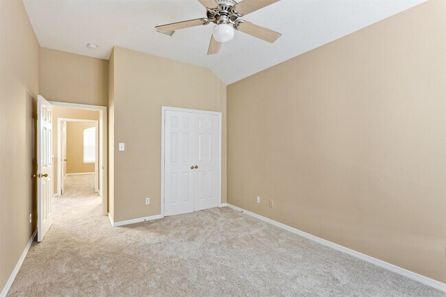 Photo - 18714 Aquatic Dr