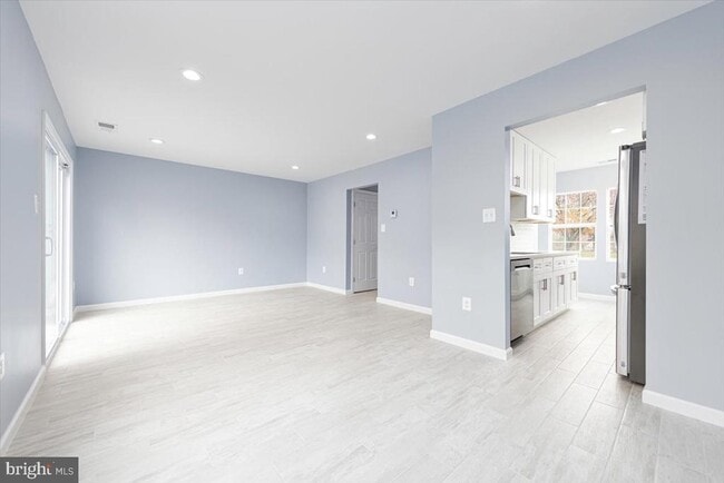 Photo - 12304 Woodlawn Ct