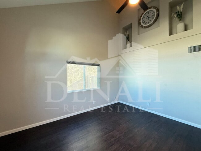 Photo - 1114 S Surfside Dr
