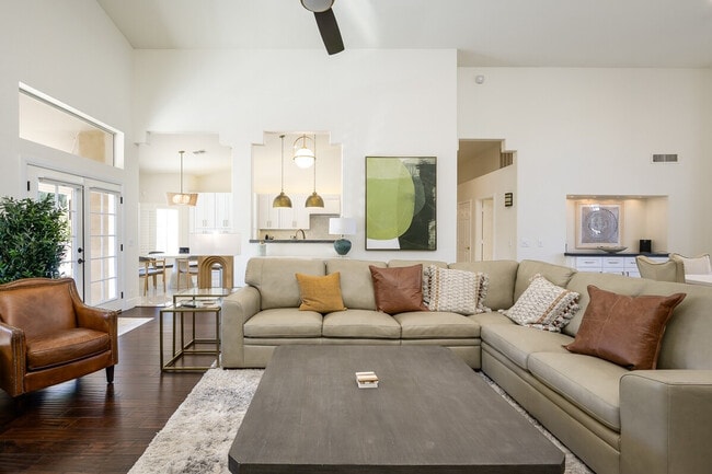 Photo - 9375 E Sutherland Way Unidad ID1255437P