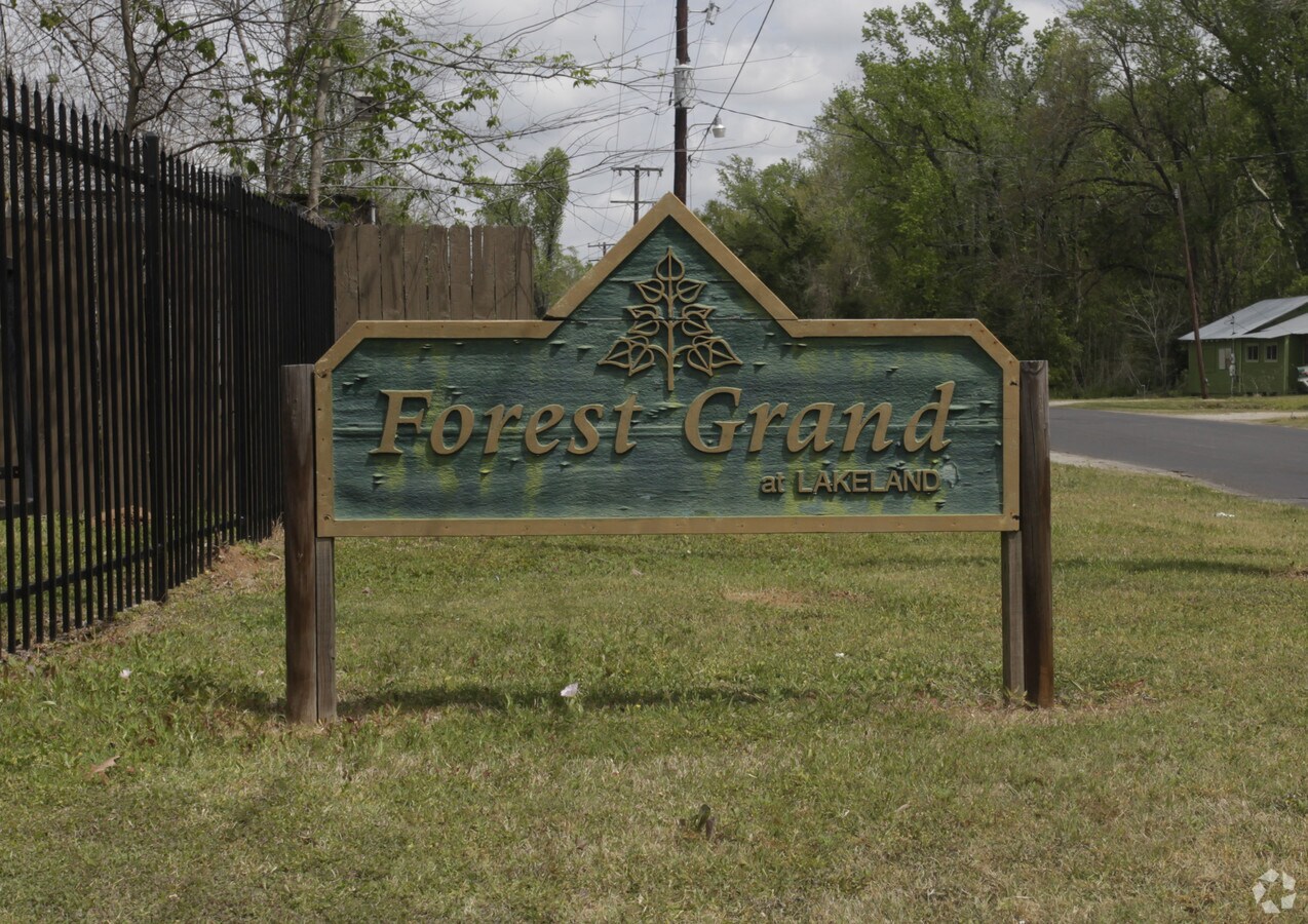 Forest Grand Apartments - Forest Grand Apartments