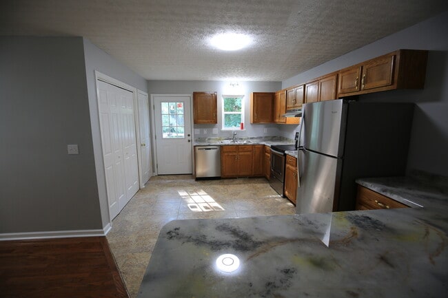 Cocina - 409 Filter Plant Rd Unidad B