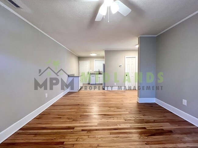 Photo - 7116 Patterson Rd