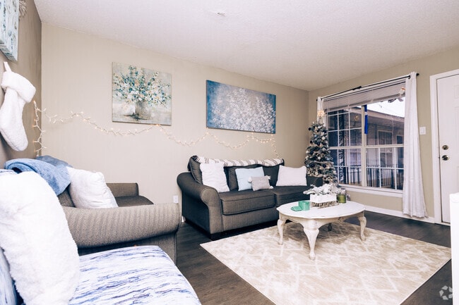 Building Photo - Villages at Harrison Creek- $1000.00 off! Rental