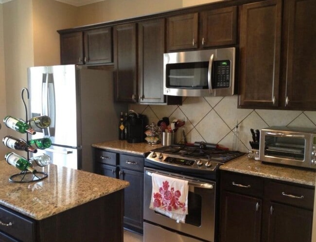 Photo - SAVANNAH PLACE!