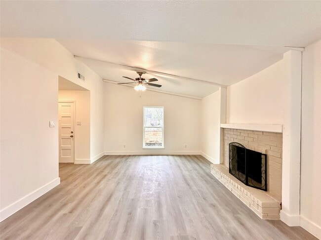 Photo - 13754 Shirebrook Dr