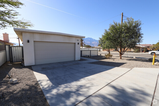 Building Photo - 66017 Acoma Ave Rental