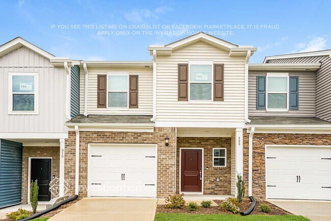 Building Photo - 808 Holiday Pk Ln