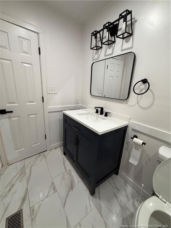 Photo - 7000 Medway Ct