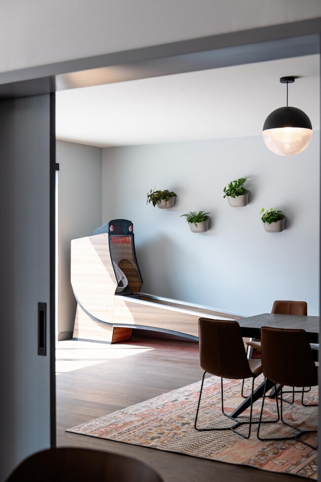 Arcade Lounge