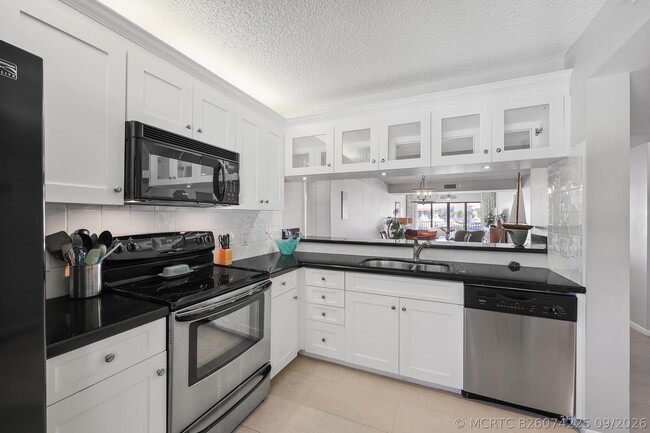 1601 Marina Isle Way Unit 202