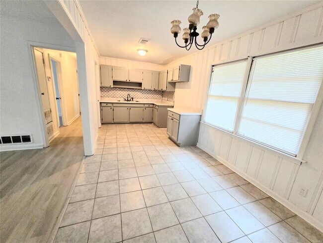 Photo - 204 W Park Ave