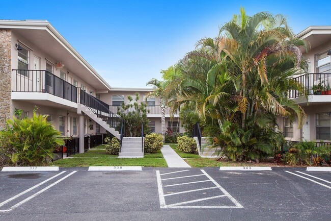 Building Photo - 1230 Old Boynton Road Unit 213