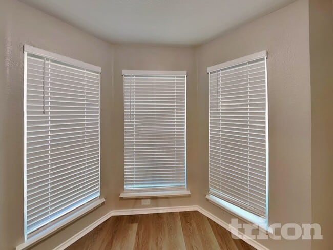 Photo - 755 Catalina Dr