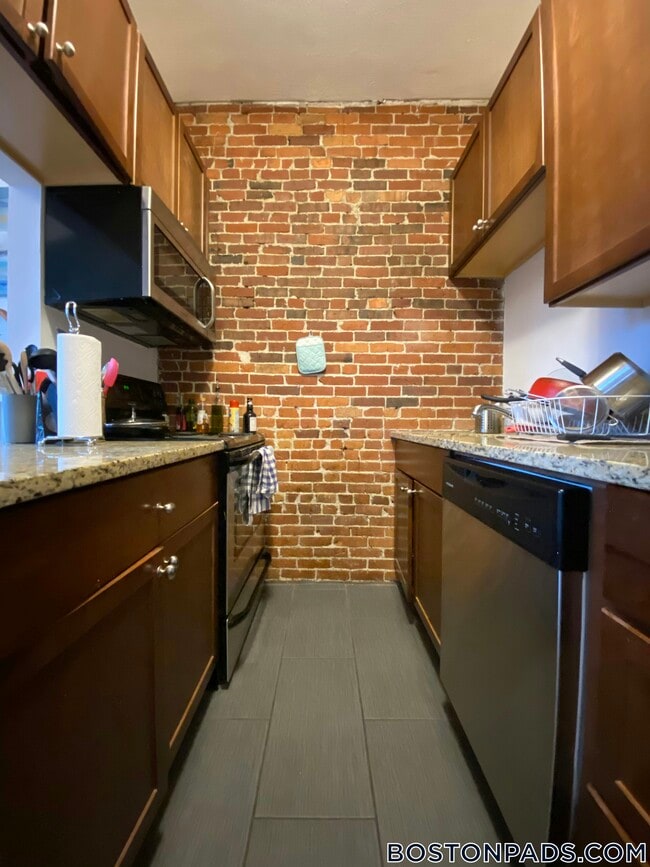 Photo - 23 Cortes St Unit 7