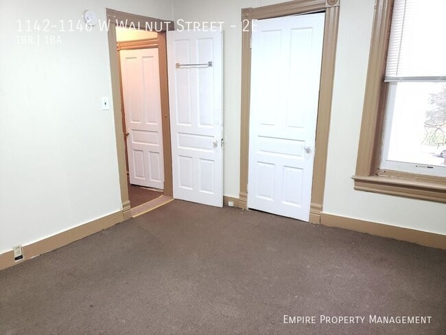 Photo - 1142-1146 W Walnut Street-2E Apartamento Unidad 2E