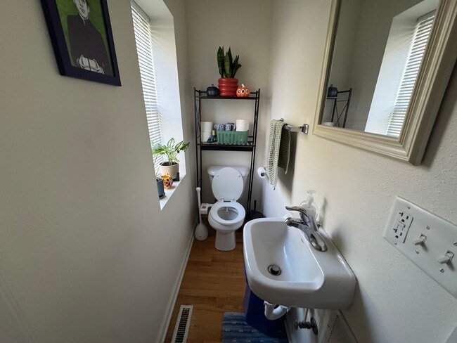 Photo - 385 E Becher St Casa Adosada