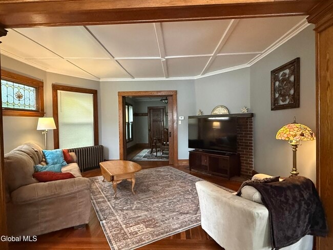 Photo - 157 Washington St