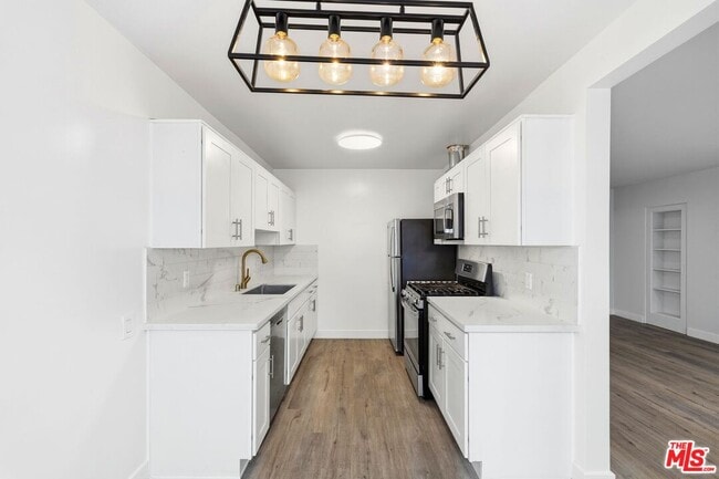 Photo - 612 Huntley Dr Unit 2