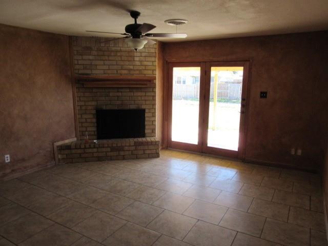 Photo - 5333 Benbrook St