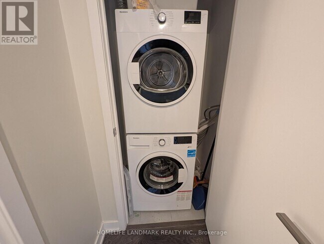 Photo - 15 Holmes Ave Unit 1501