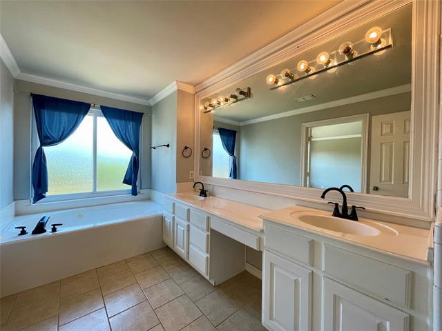 Photo - 8117 Sunscape Ln S
