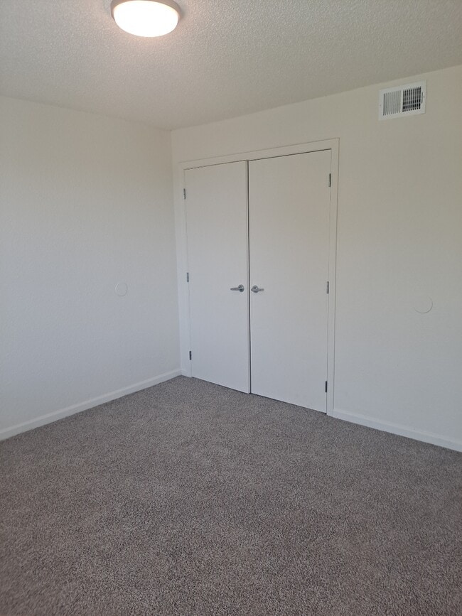 Photo - Ridgeview Heights - Newly Renovated Apts!