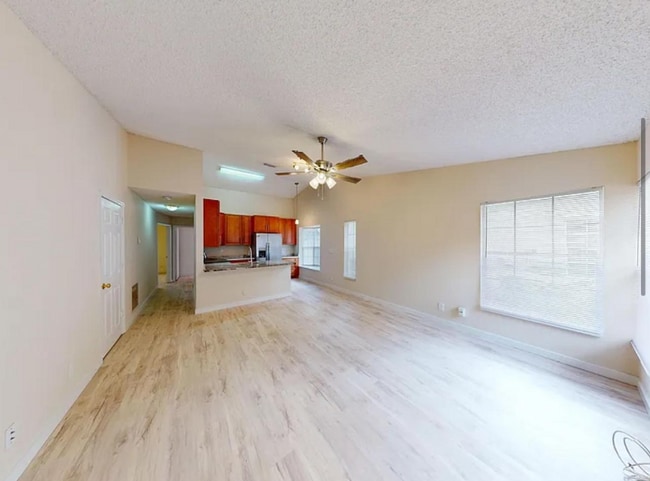 Photo - 86 Pheasant Run Blvd