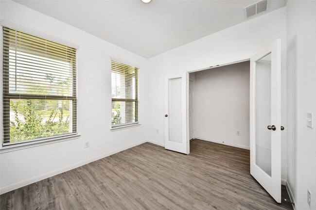 Photo - 14817 Ash Landing Dr