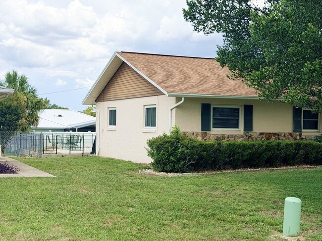Photo - 653 W Buttonbush Dr