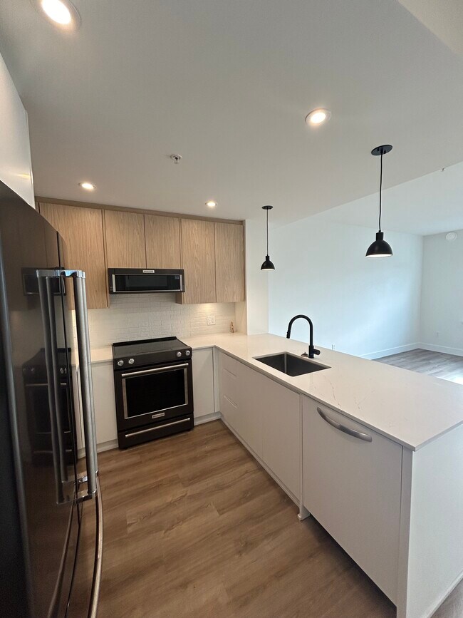 Photo - 2180 Kelly Av Unit 2507