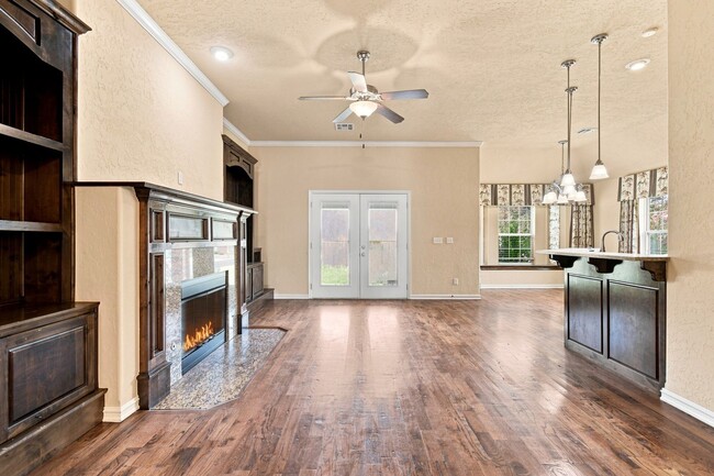 Photo - 10724 Masters Cir