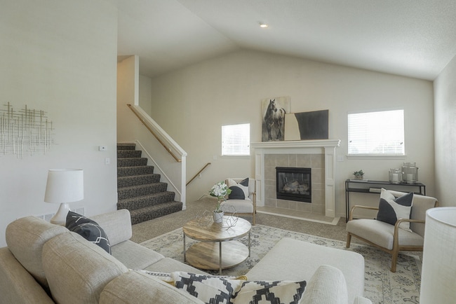 Photo - 764 S Evergreen St