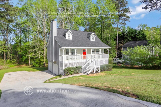 Building Photo - 155 Russell Dr