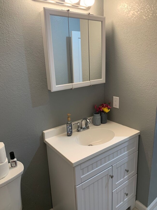 Photo - 903 E Cason st Unidad 903 E Carson st  two