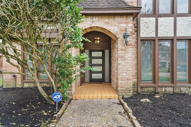 Photo - 20631 Cranfield Dr