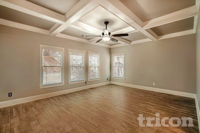 Photo - 1567 Squire Hill Ln