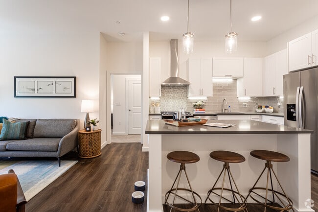2BR, 2BA