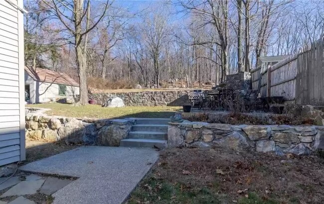 Photo - 75 Padanaram Rd Unit 1