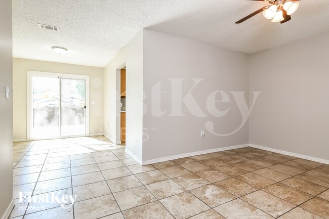 Photo - 3650 Willys Ave