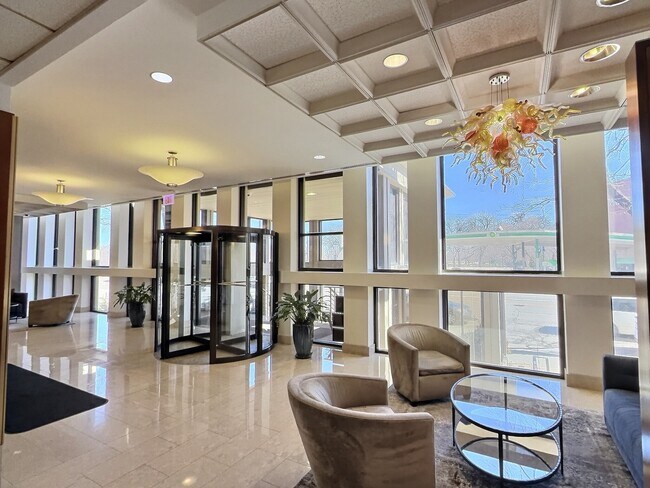 Photo - 1660 N La Salle Dr Unit 2508