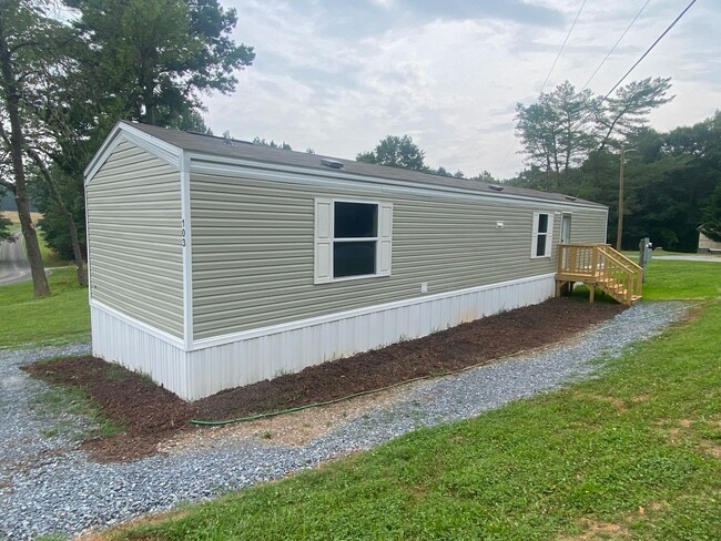 2/2 in Cleveland County - New - 2/2 in Cleveland County - New House