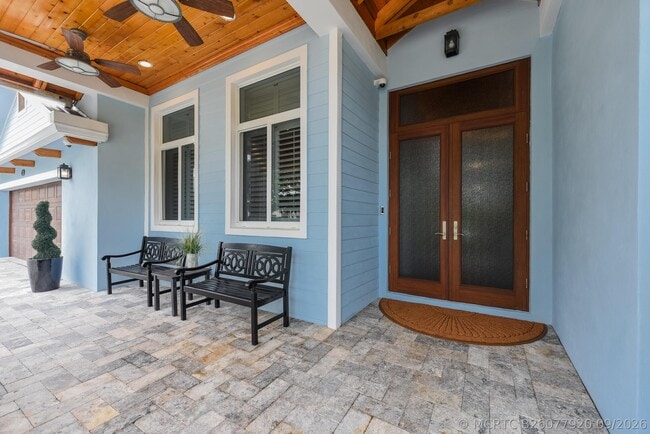 730 Camino Lakes Cir