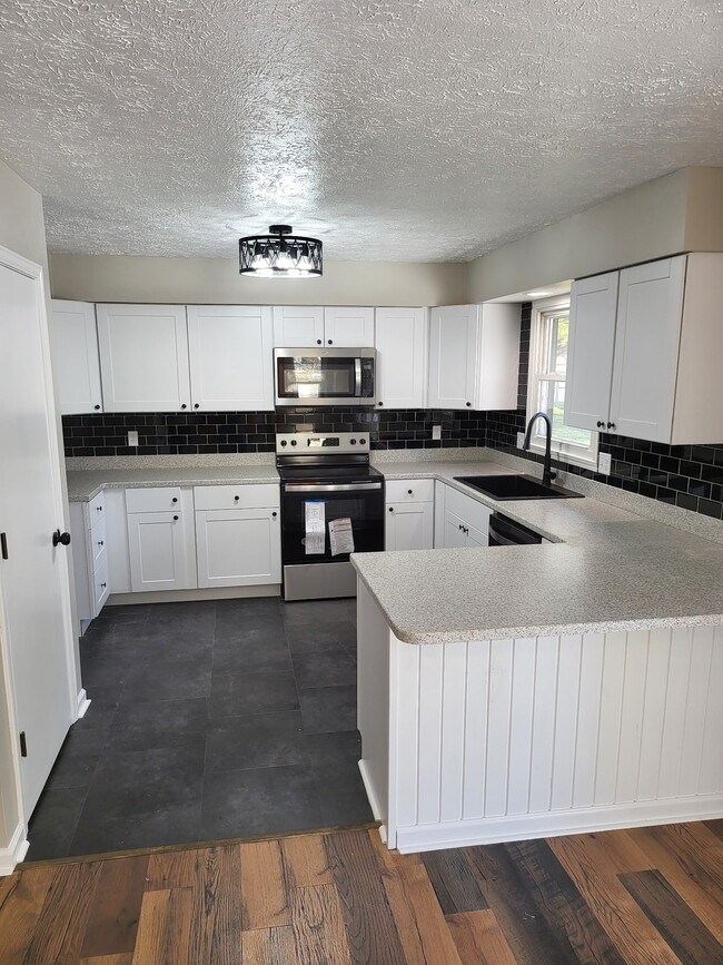 Photo - 642 Echo Bend Blvd