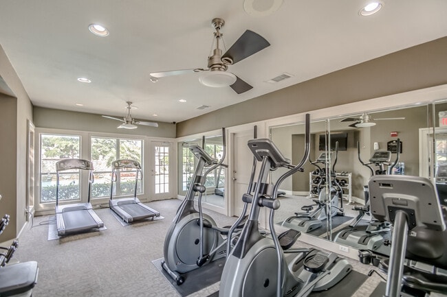 Woodchase Apartments