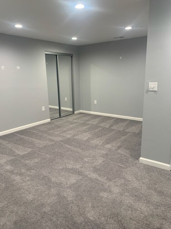 Photo - HARFORD TOWN 4 BDRM TOWNHOUSE