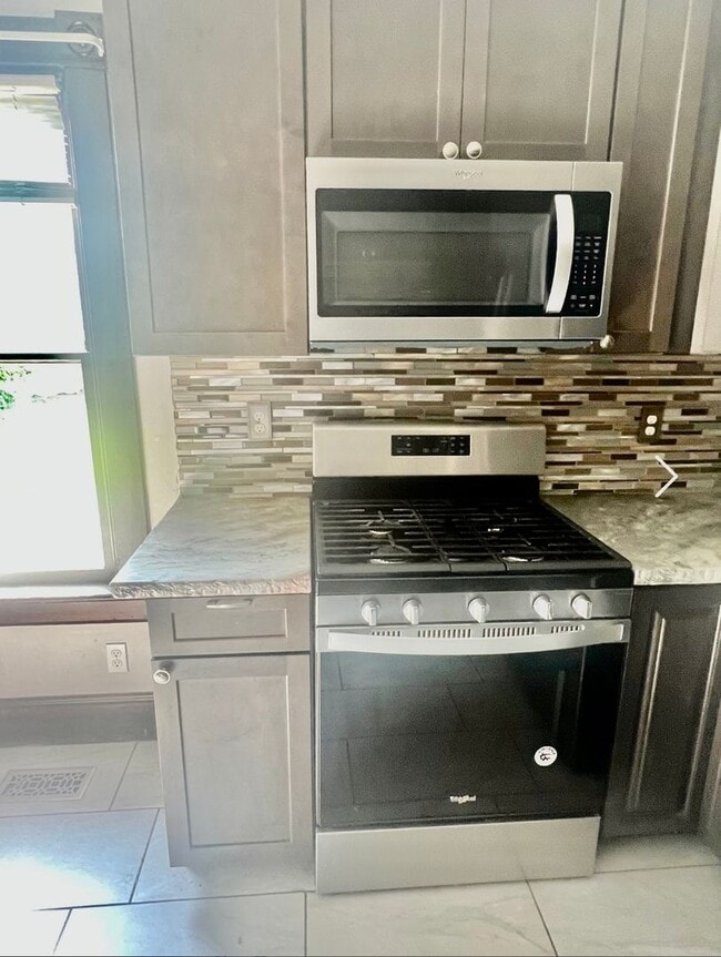 Photo - 700 Market St Unidad A